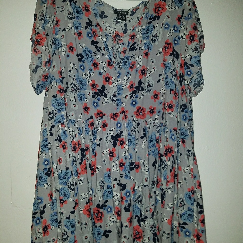 Torrid floral top